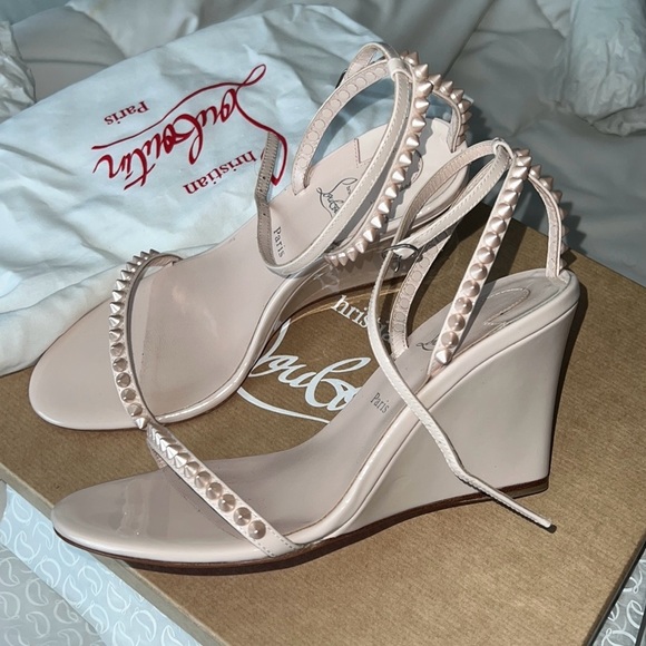 Christian Louboutin - Picture 1 of 5